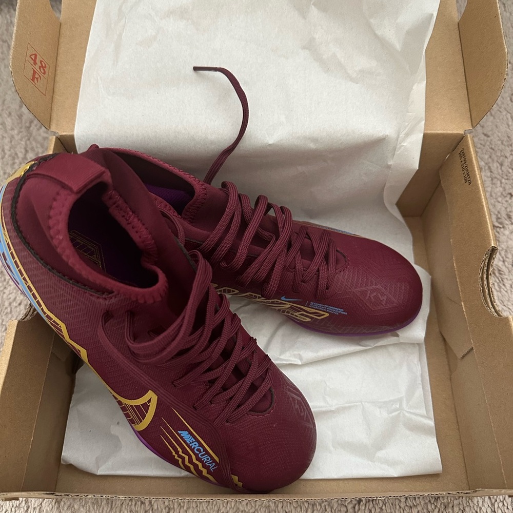 Nike cleats for kids